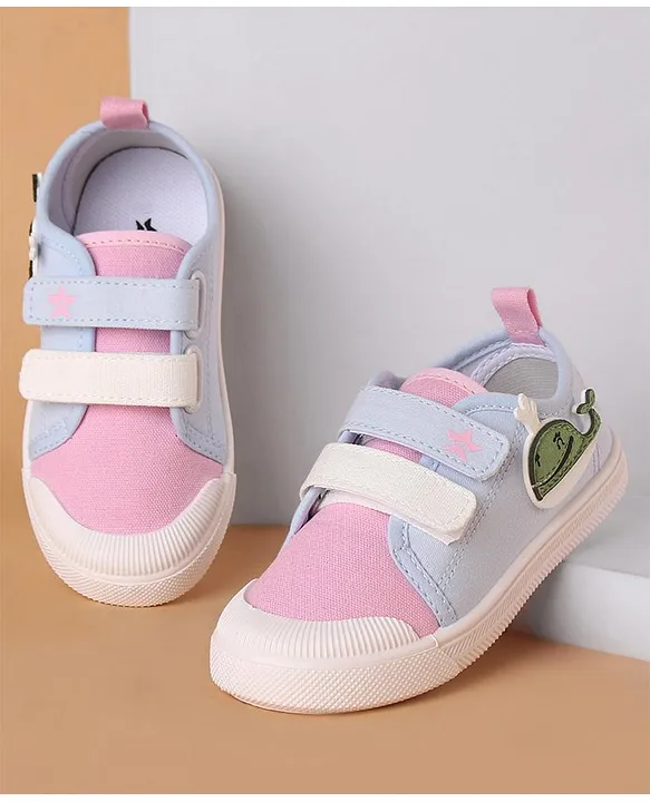 Cute walk 2024 baby shoes