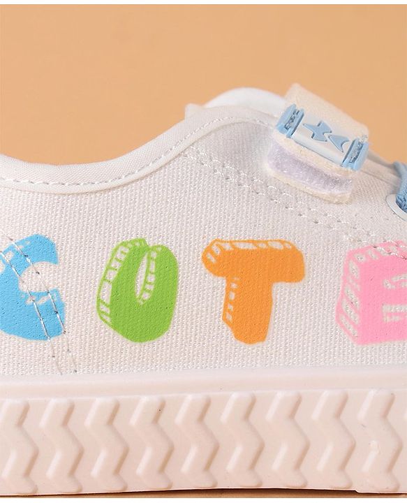 Cute Walk by Babyhug Velcro Closure Casual Shoes with Cute Print - White