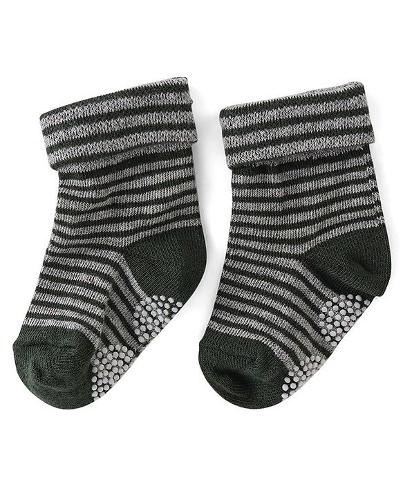 Cute Walk by Babyhug Anti Bacterial Cotton Knit Anti Skid Ankle Length Socks Strip Design Pack Of 3- Black & Grey
