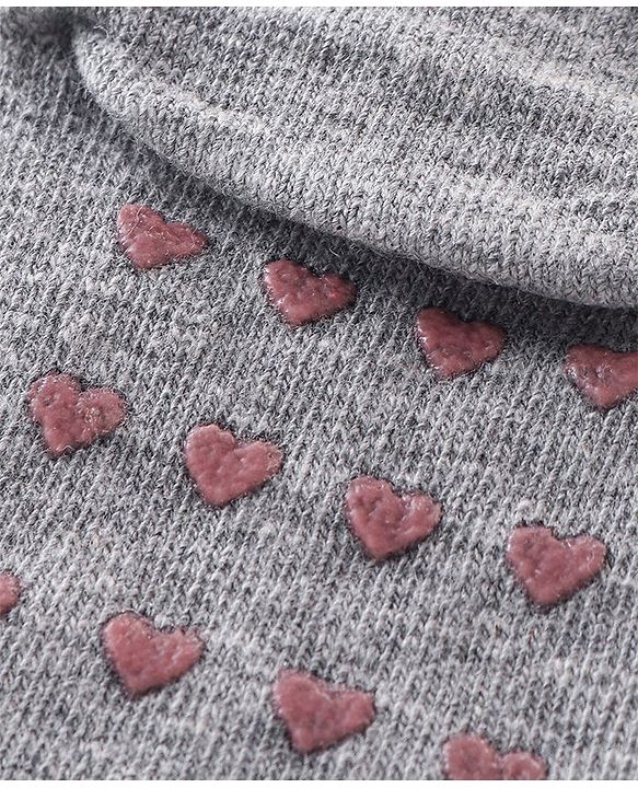 Cutewalk By Babyhug Anti Bacterial Anti Skid Ankle Length Socks Kitty Print - Grey & White