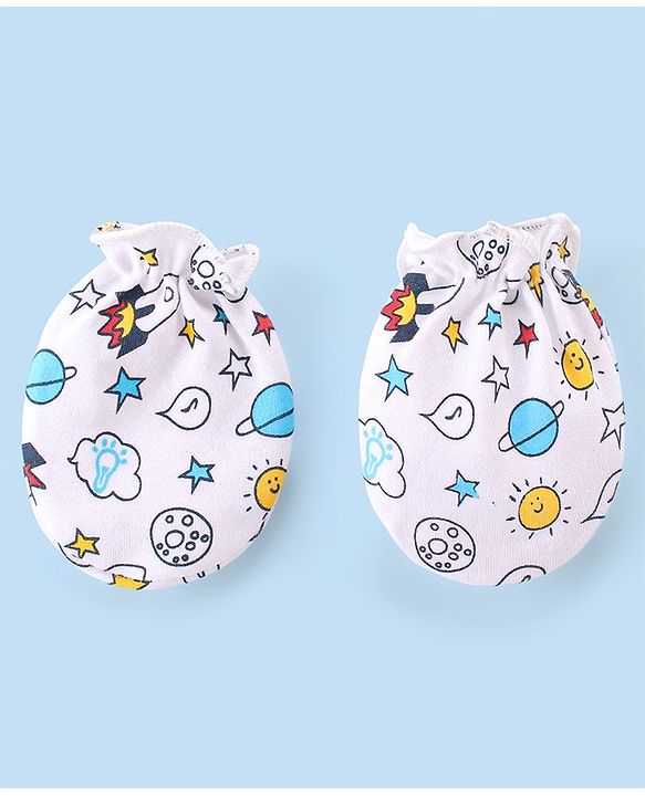 Babyhug 100% Cotton Knit Mittens & Booties Set Space Print- White