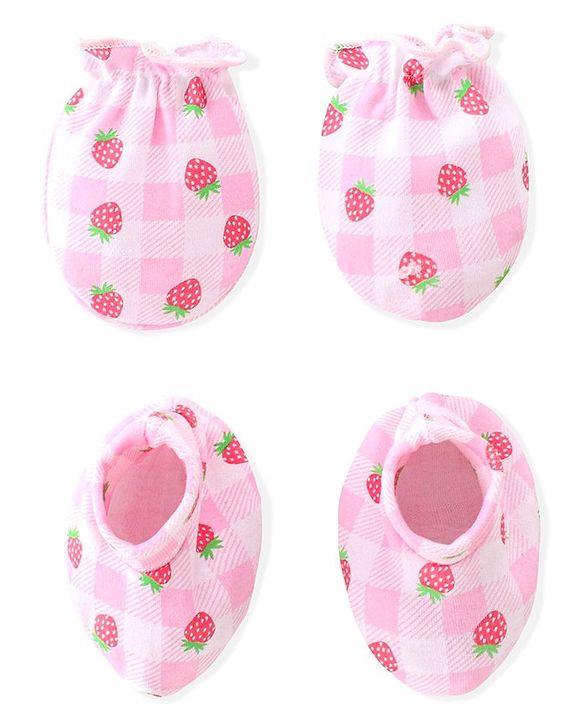 Babyhug 100% Cotton Knit Mittens & Booties Set Strawberry & Checks  Print- Pink