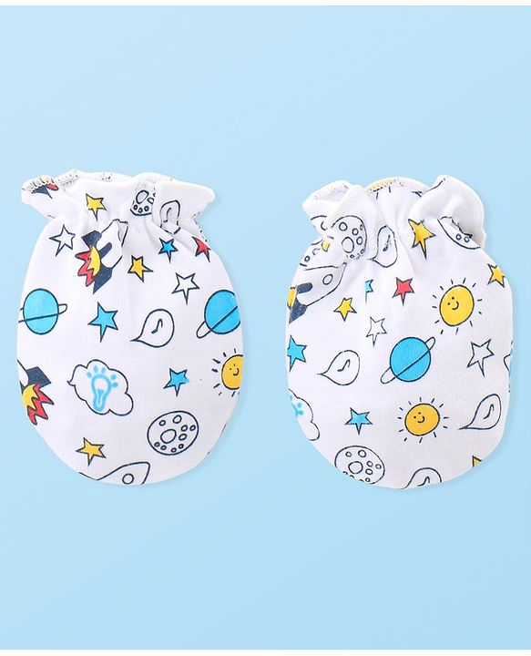 Babyhug 100% Cotton Knitted Cap Mittens & Booties with Space Print- White