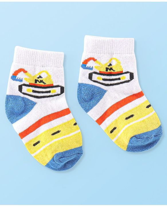 Cute Walk By Babyhug Anti Bacterial Cotton Rich Non Terry Ankle Length Socks Stripes & Car Deign Pack Of 5 - Multicolor