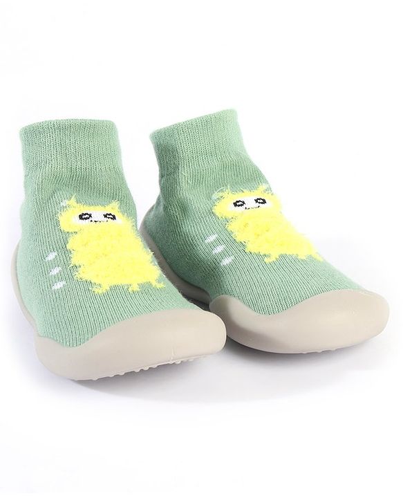 Cute Walk by Babyhug Solid Color Socks Shoe with Caterpillar Design - Green