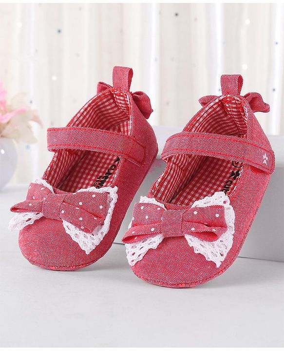 Cute Walk by Babyhug Booties with Velcro Closure -Fuchsia