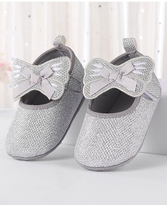 Cute Walk by Babyhug Booties Bow Applique - Silver