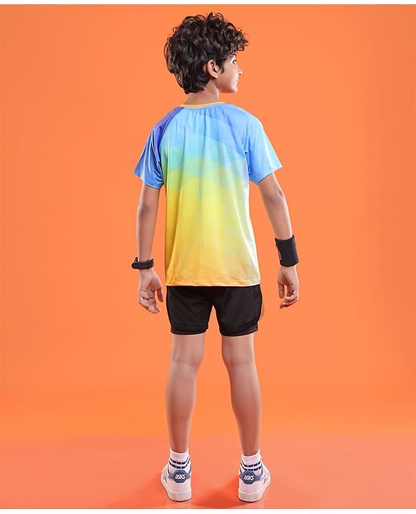 Pine Active Raglan Half Sleeves Sportswear T-Shirt With Abstract Print - Multicolor