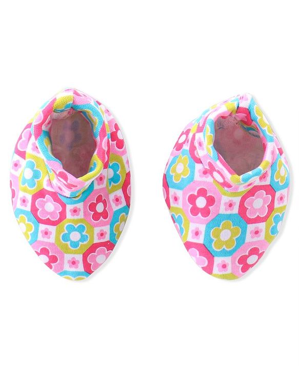 Babyhug 100% Cotton Knitted Cap Mittens & Booties with Floral Print- Pink