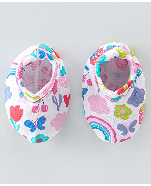 Babyhug 100% Cotton Knit Cap Mittens & Booties  Rainbow Print White - Diameter 11.5cm