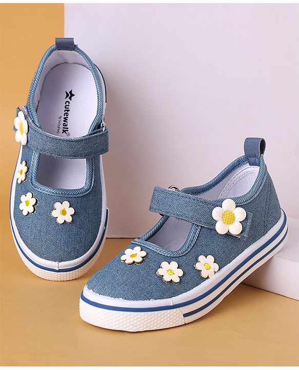 Cute Walk by Babyhug Velcro Closure Casual Shoes With Floral Applique - Blue