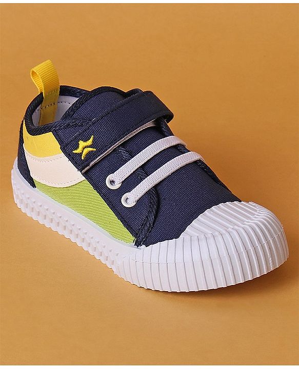 Cute Walk by Babyhug Casual Shoes with Velcro Closure and Star Design- Blue