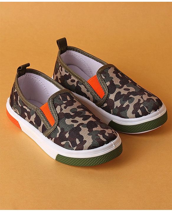 Cute Walk by Babyhug Slip On Casual Shoes Camo Print - Green