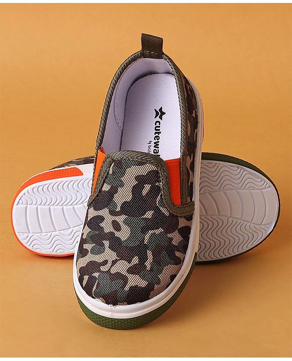 Cute Walk by Babyhug Slip On Casual Shoes Camo Print - Green