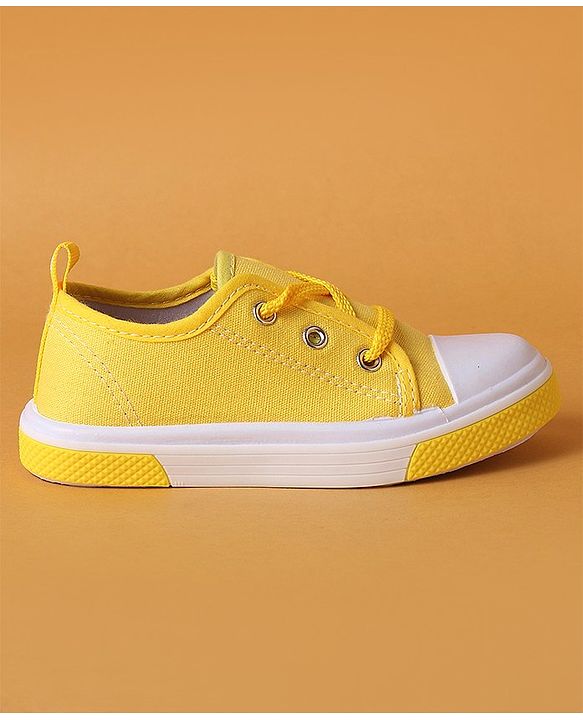 Cute Walk by Babyhug Casual Shoes - Yellow
