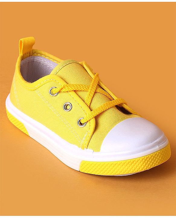 Cute Walk by Babyhug Casual Shoes - Yellow