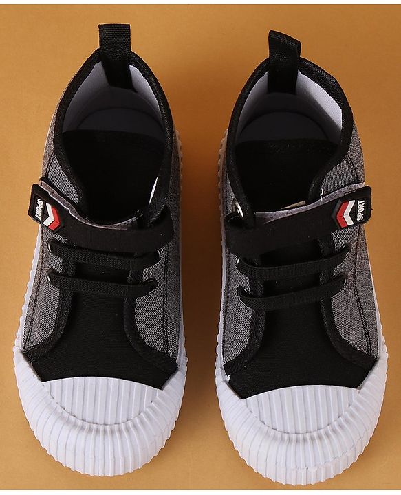 Cute Walk by Babyhug Velcro Closure Casual Shoes - Black