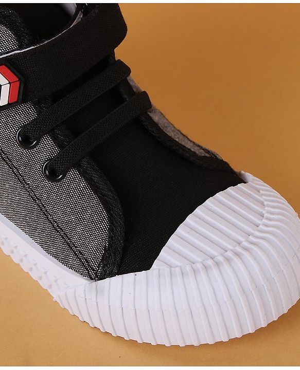 Cute Walk by Babyhug Velcro Closure Casual Shoes - Black