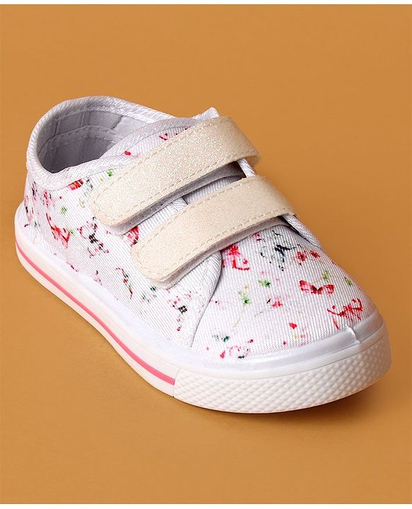 Cute Walk by Babyhug Casual Shoes with Velcro Closure Butterfly Print - White