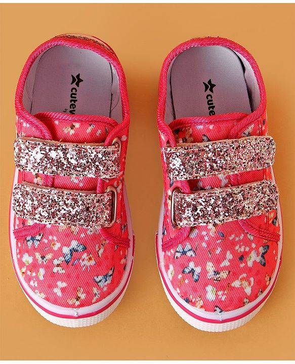 Cute Walk by Babyhug Casual Shoes with Velcro Closure Butterfly Print - White
