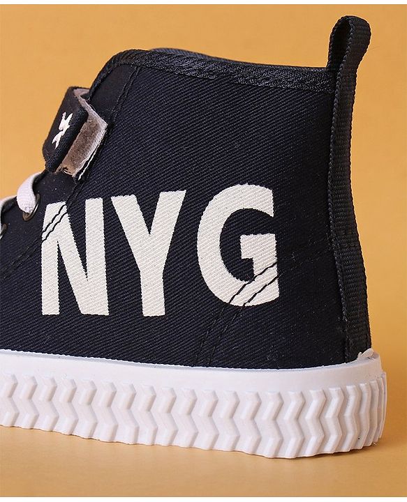 Cute Walk by Babyhug Casual Shoes with Velcro Closure-  Navy Blue