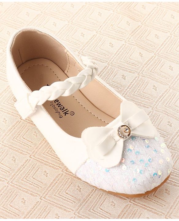 Cute Walk By Babyhug Bellies With Velcro Closure & Bow Applique - White