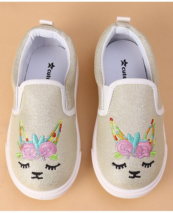 Cute Walk by Babyhug Unicorn Embroidered Slip On Casual Shoes - White