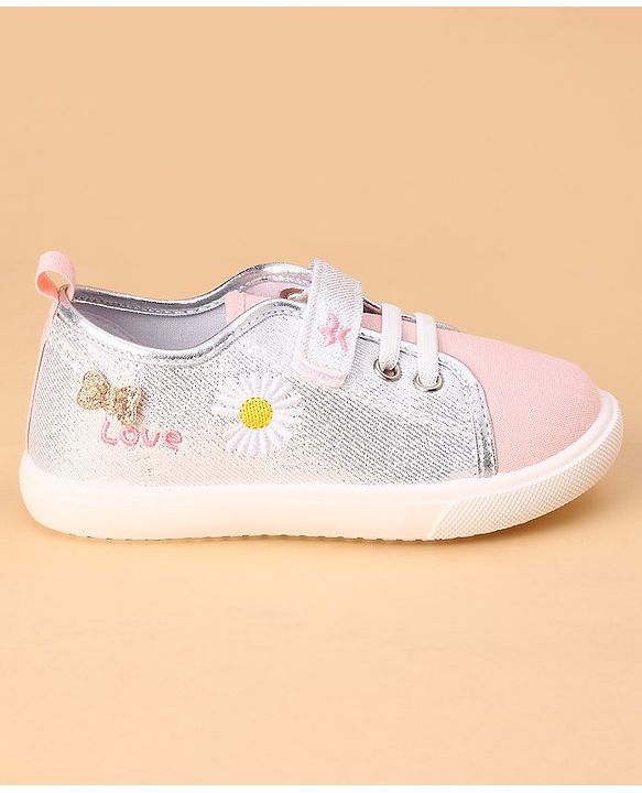 Cute Walk by Babyhug Casual Shoes - Pink