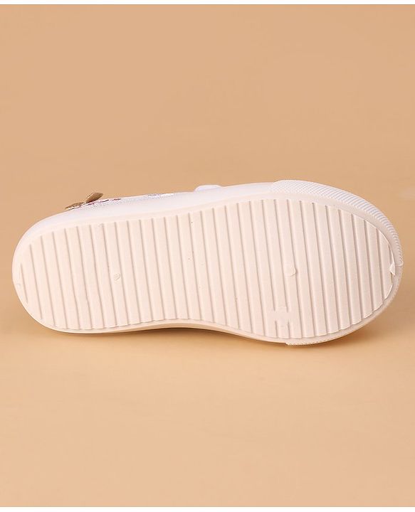 Cute Walk by Babyhug Casual Shoes - Pink