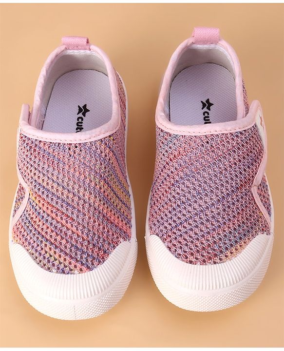 Cute Walk by Babyhug Slip On Textured Casual Shoes with Velcro Closure - Pink