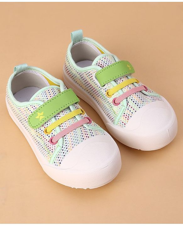 Cute Walk by Babyhug Casual Shoes Velcro Closure - Green - EU 26 Green