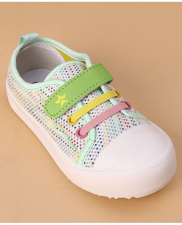 Cute Walk by Babyhug Casual Shoes Velcro Closure - Green - EU 26 Green