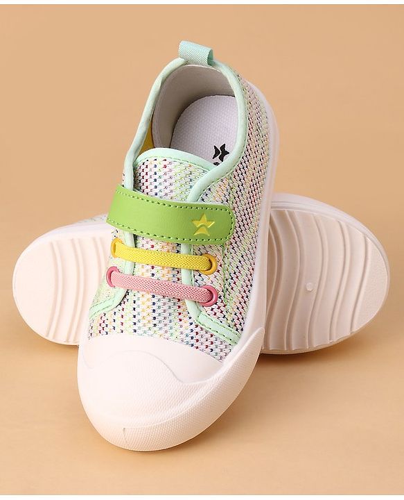 Cute Walk by Babyhug Casual Shoes Velcro Closure - Green - EU 26 Green