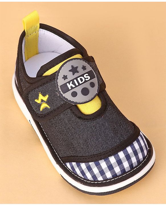 Cute Walk by Babyhug Musical Casual Shoes with Velcro Closure- Navy Blue