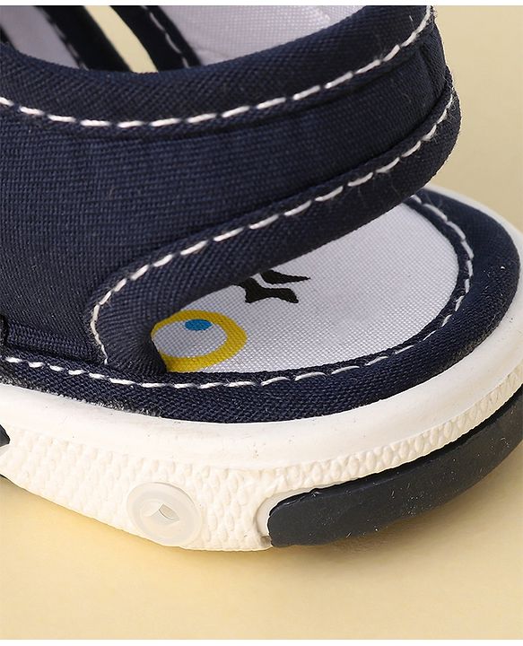 Cute Walk by Babyhug Musical Sandals With Velcro Closure & Teddy Applique - Blue