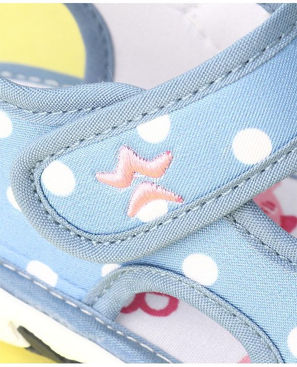 Cute Walk by Babyhug Musical Sandals with Velcro Polka Dot and Bow - Blue
