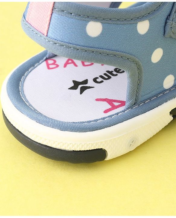 Cute Walk by Babyhug Musical Sandals with Velcro Polka Dot and Bow - Blue