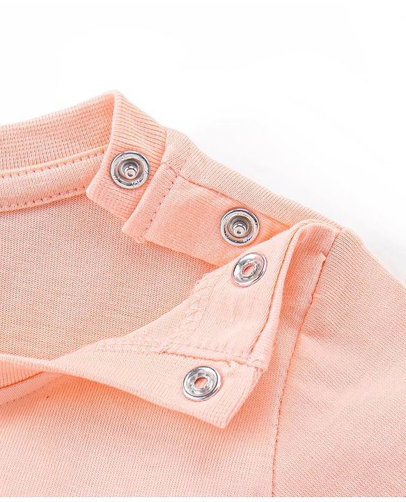 Babyhug Single Jersey Knit Half Sleeves Capri Night Suit Kitty Print - Peach