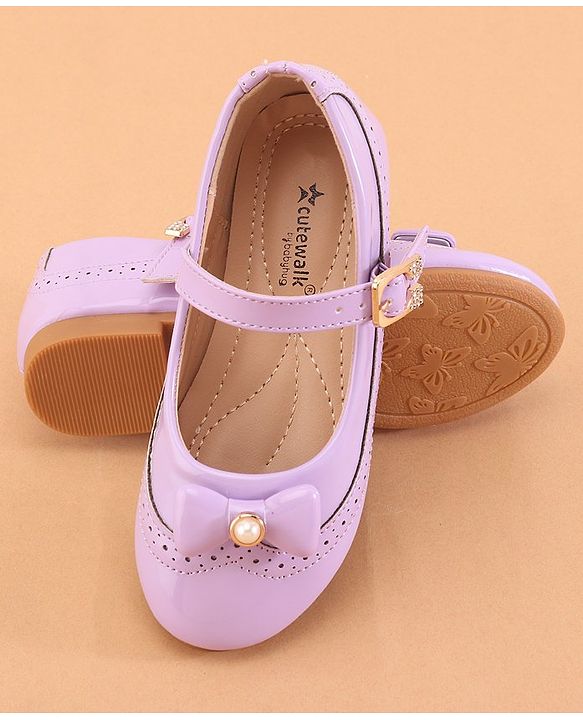 Cute Walk by Babyhug Buckled Closure Ballerina With Bow & Pearl Applique- Green