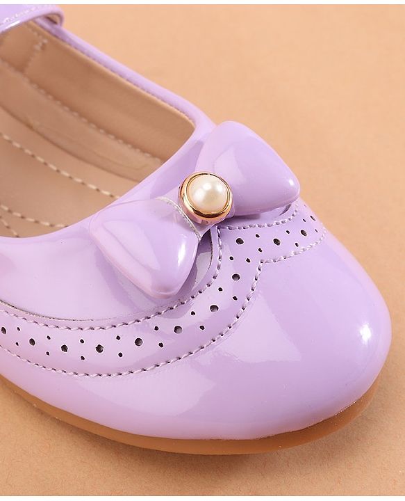Cute Walk by Babyhug Buckled Closure Ballerina With Bow & Pearl Applique- Green