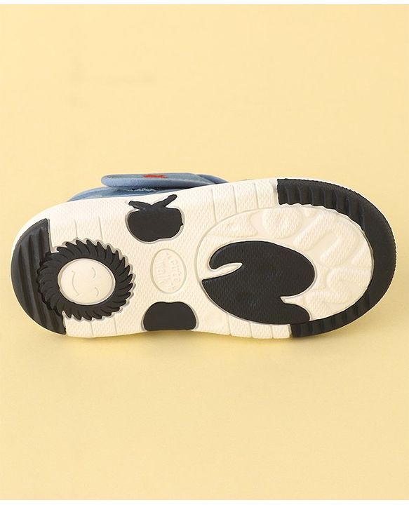 Cute Walk by Babyhug Musical Sandals With Velcro Closure - Light Blue