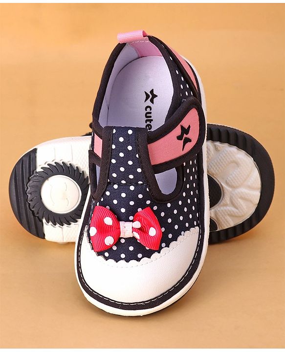 Cute Walk by Babyhug Musical  Shoes with Velcro Closure Polka Dot Print - Navy Blue