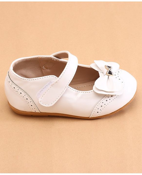 Cute Walk by Babyhug Ballerina with Bow Applique & Velcro Closure -White