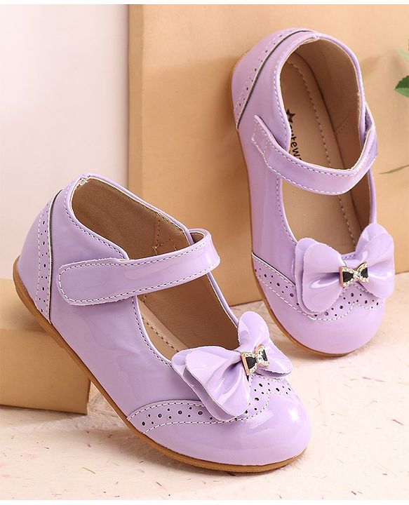 Cute Walk by Babyhug Ballerina with Bow Applique & Velcro Closure -White