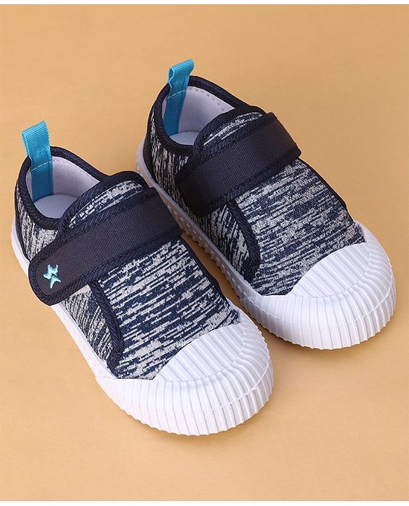 Cute Walk by Babyhug Casual Canvas Shoes with Velcro Closure - Grey