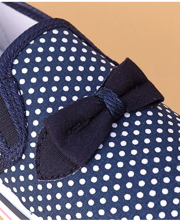 Cute Walk By Babyhug Slip On Casual Shoes Polka Dot With Bow - Blue