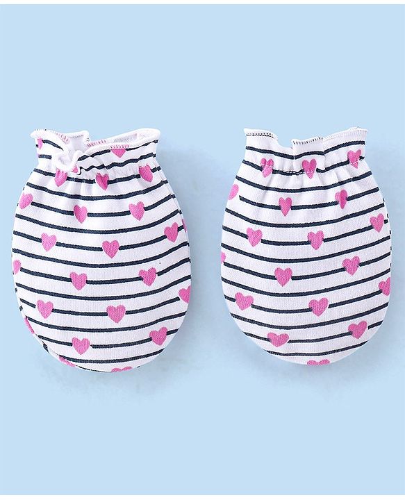 Babyhug 100% Cotton Cap Mittens And Booties Heart Printed - White