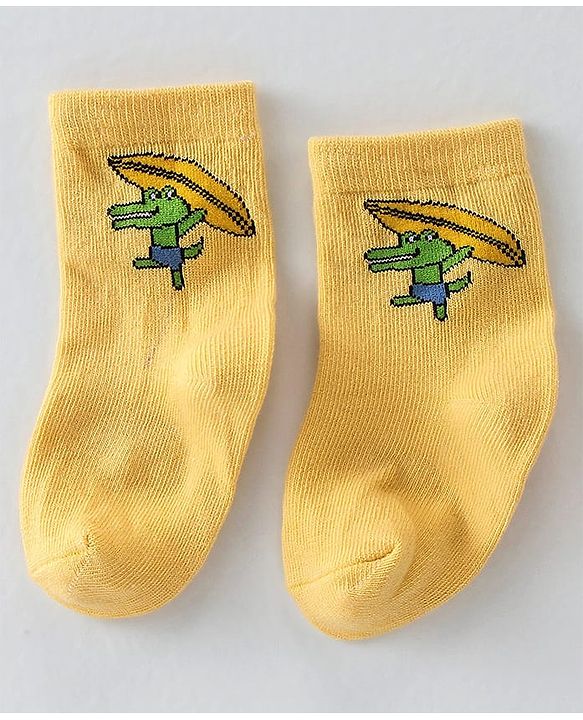 Cutewalk By Babyhug Anti-Bacterial Ankle Length Socks Teddy Bear & Crocodile Design Pack Of 3- Red Yellow & White