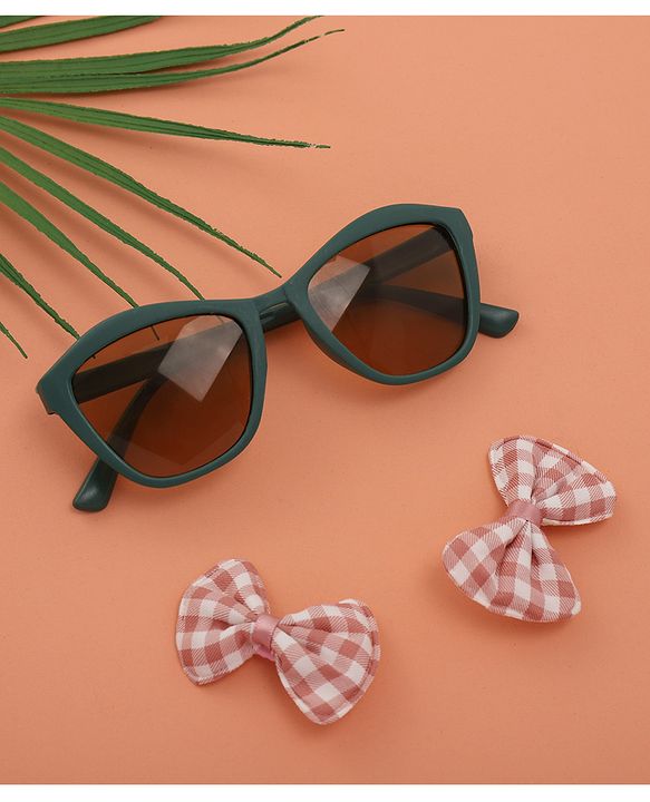 Babyhug Sunglasses  with Bow Clips - Black & Brown
