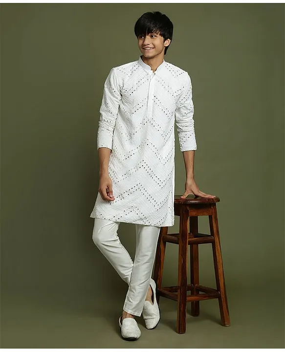 Buy Vastramay Yuva Full Sleeves Chevron Designed Mirror Work Embellished  Georgette Kurta With Pyjama White for Boys (15-16Years) Online in India,  Shop at  - 15697811